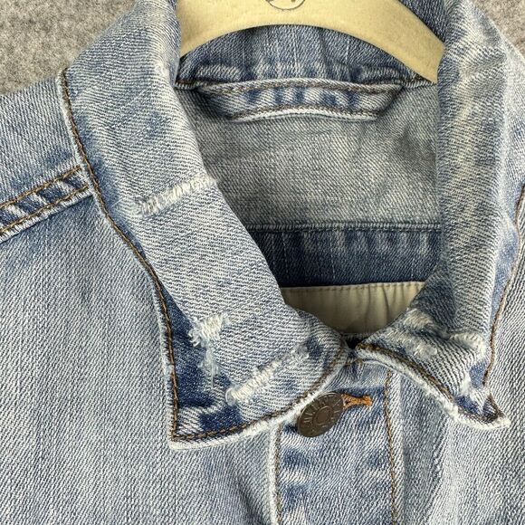 Hollister Trucker Jean Jacket Mens M Blue Distressed Denim Casual Western Y2K - Picture 5 of 16